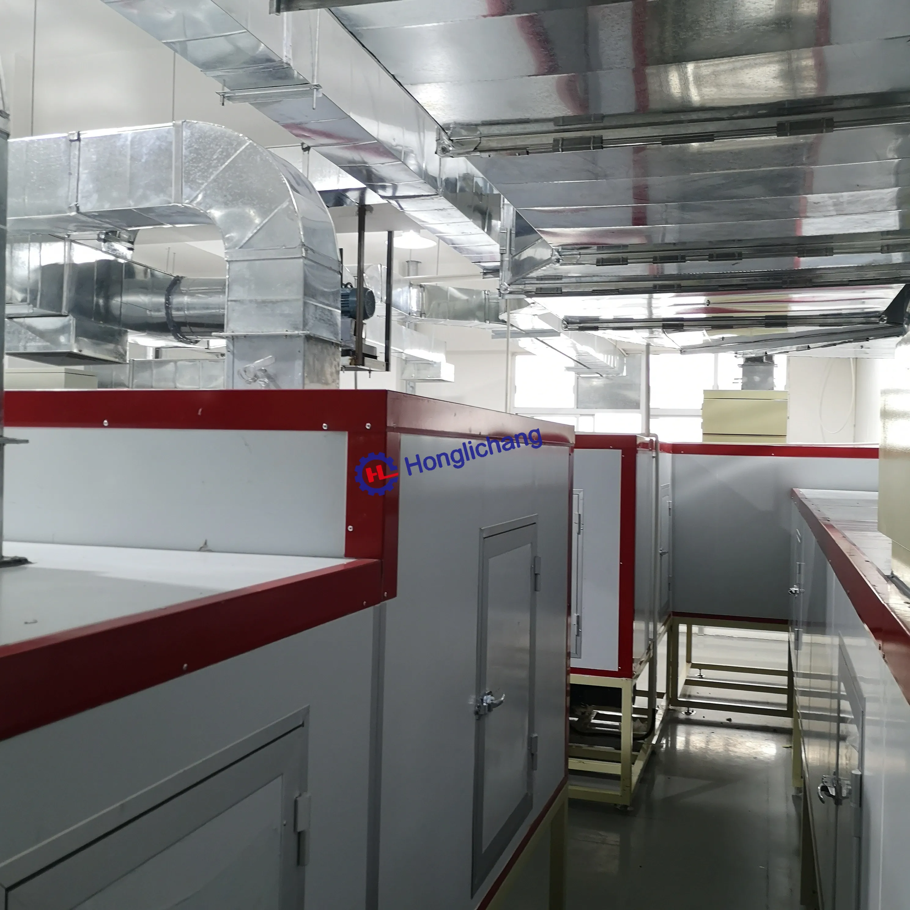 Robotic PU Automatic Helmet Painting Machine with Baking Oven