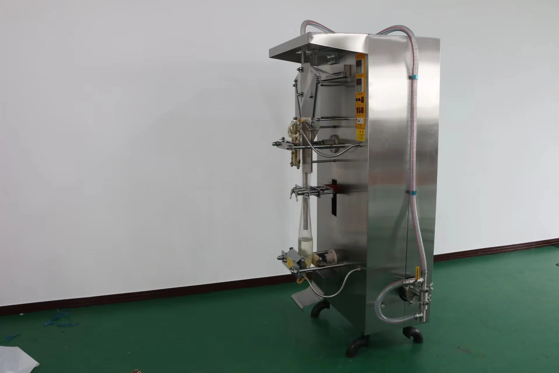 Water Sachet Packing Machine SJ-1000 Good Price for Pure Juice Plastic Beer Milk Video Technical Support Algeria Thailand RUSSIA