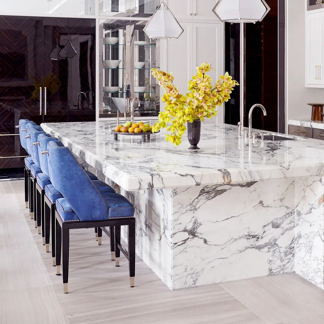 Customized Luxury Modern Velvet Fabric High Counter Height Bar Chairs Stools For Kitchen Restaurant Bar