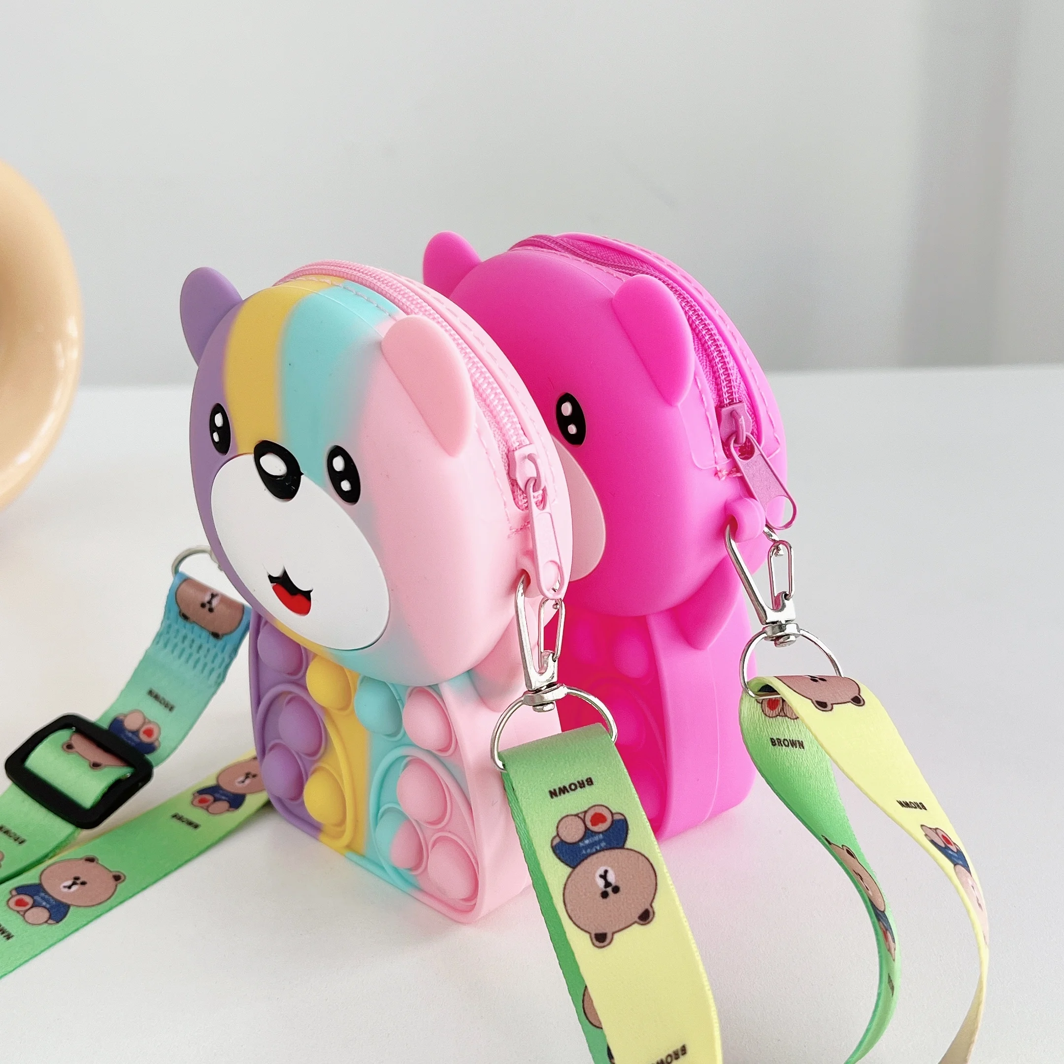 Waterproof Stress Relief Coin Purse Cartoon Bear Silicone Shoulder Bags for Kids or Ladies