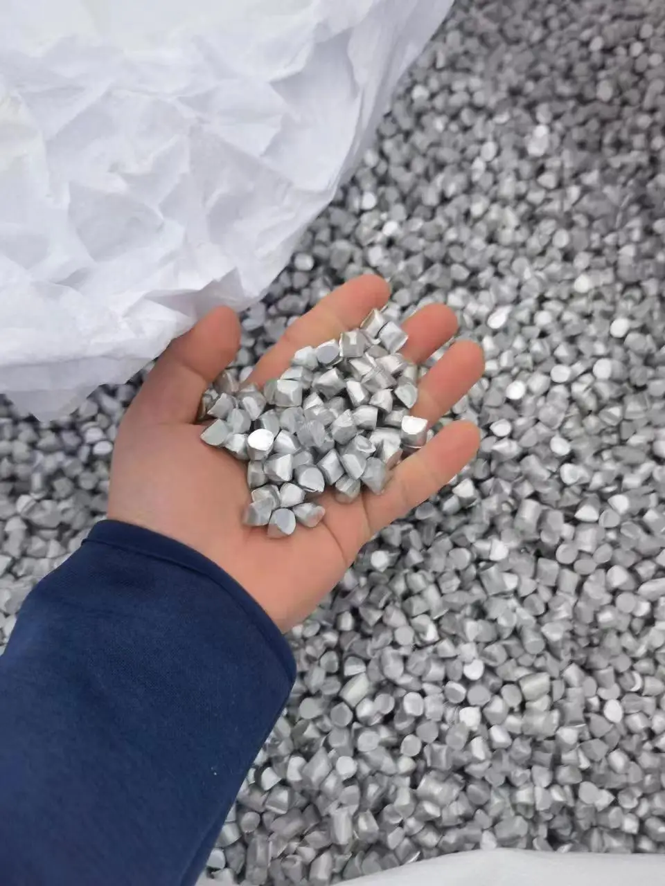 Aluminum particles Good supplier Aluminium granules,Aluminium particles price