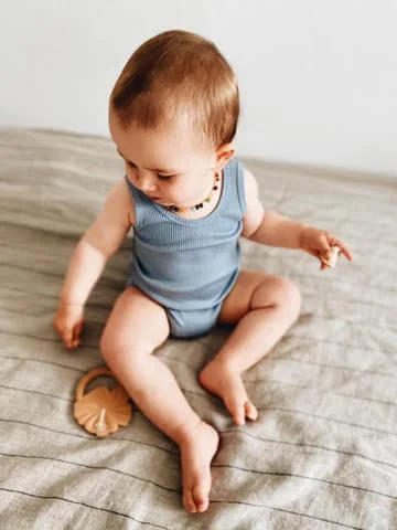 $0.01 Free Sample Cute Flower Teether Bpa Free Silicone Soft Infant Toys Cartoon Teether For Baby Teething