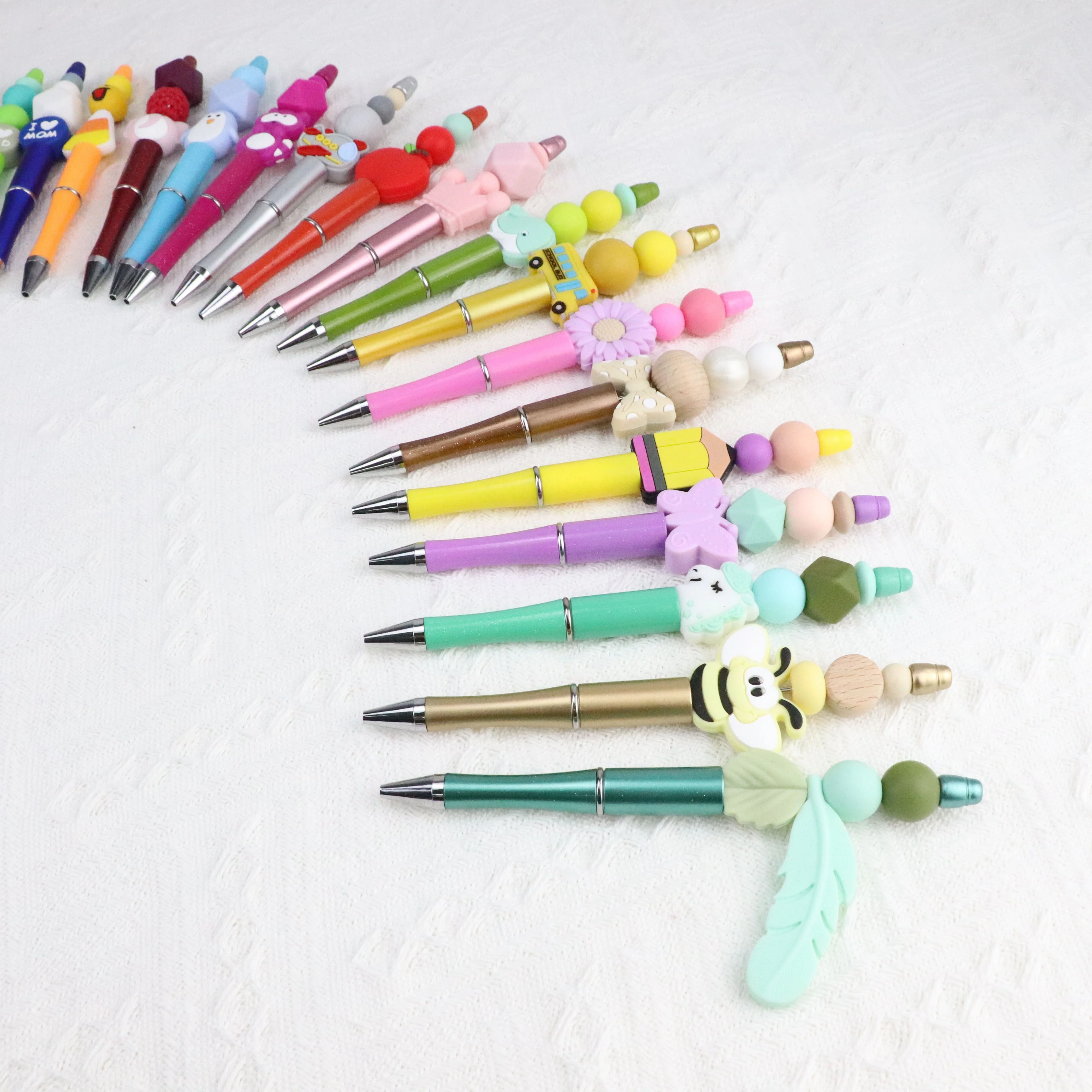 Горячая Распродажа экологически чистые мягкие симпатичные силиконовые бусины с фокусным расстоянием в виде животных для самостоятельного изготовления детских жевательных