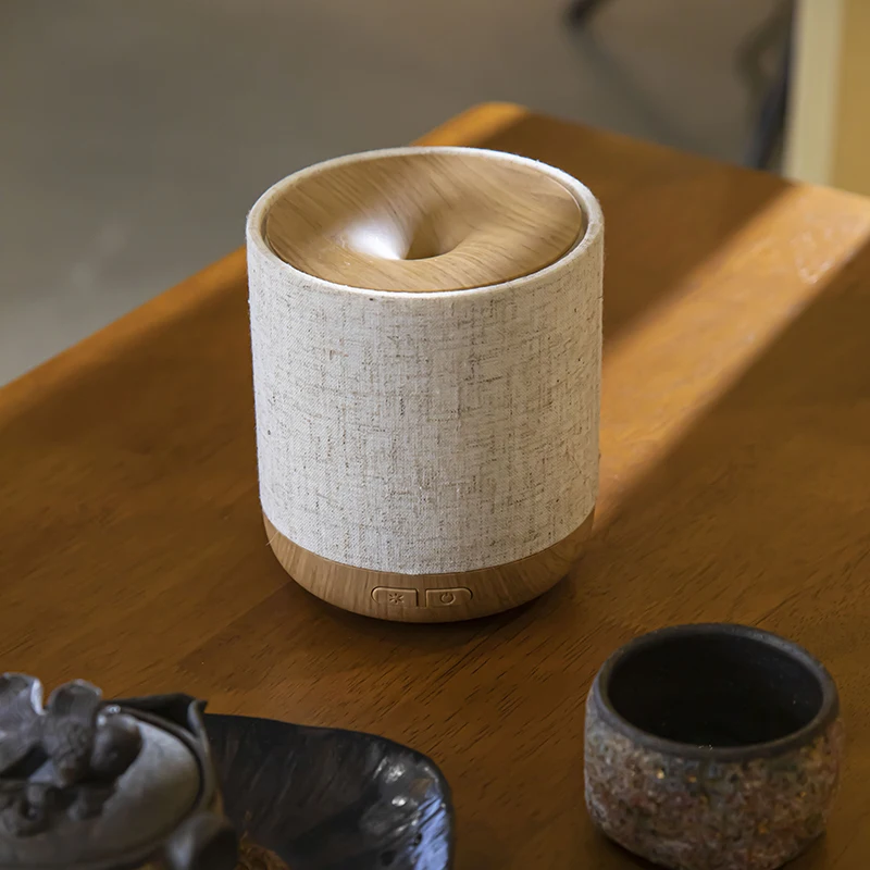 200ml Fabric surface Waterproof Air Aroma Diffuser Aroma Essential Oil Diffuser Ultrasonic Humidifier Atomizer With Led Lights