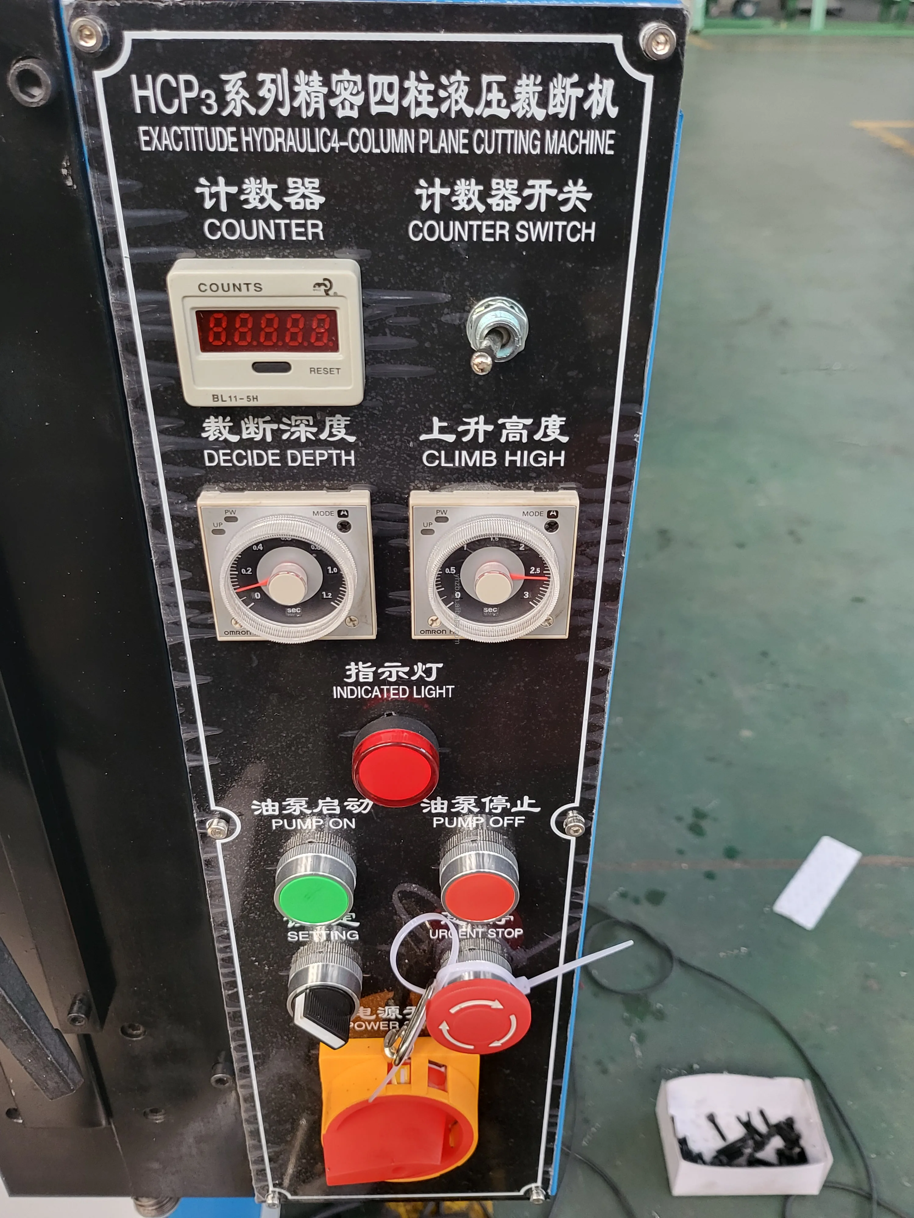 High Effciency Die Cutting Machine For Fabric Shoes Textile With Cutting Press manual Die Cutting Machine