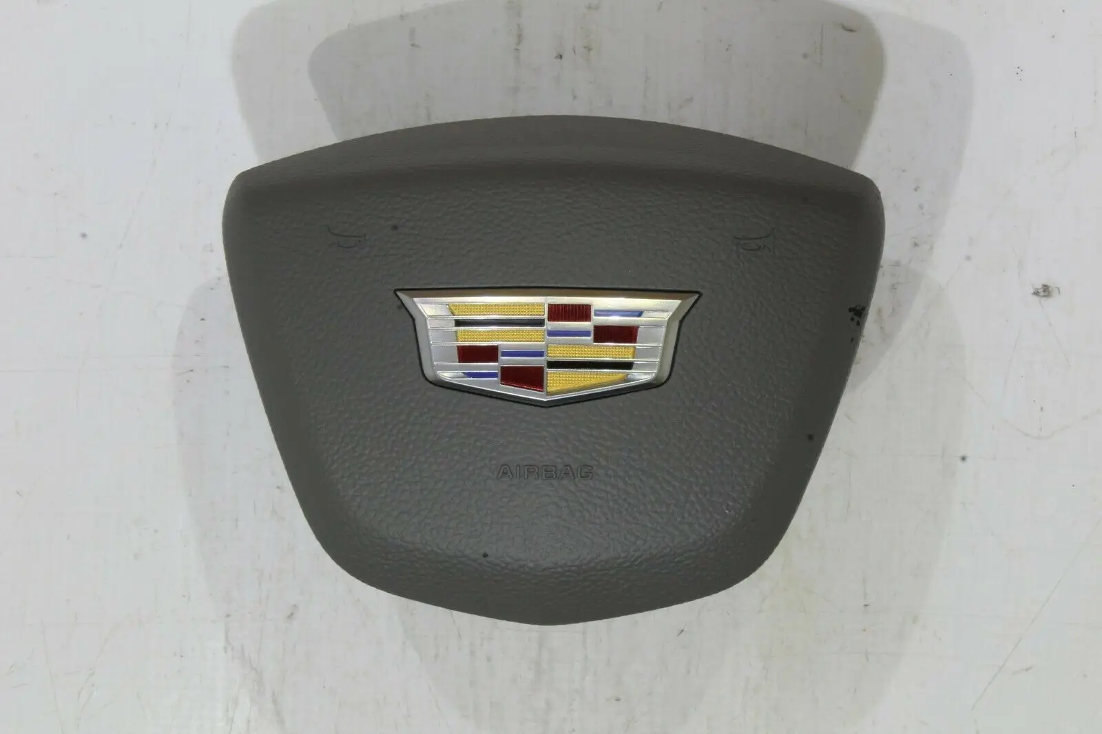 
for 2017 2018 2019 2020 CADILLAC XT5 DRIVER WHEEL AIRBAG (GRAY) OEM 