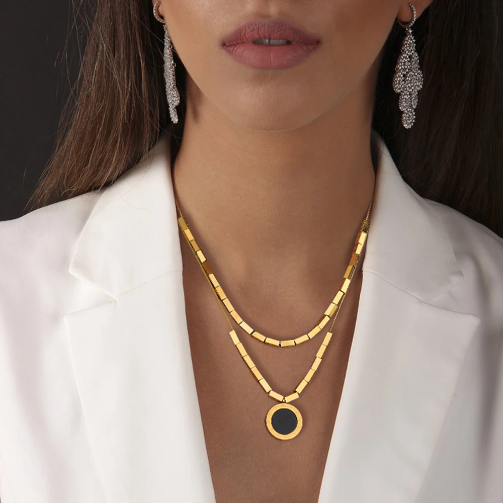 Craft Wolf minimalism design charm girl jewelry square steel bead 18k gold plated stainless steel snake bone chain necklace