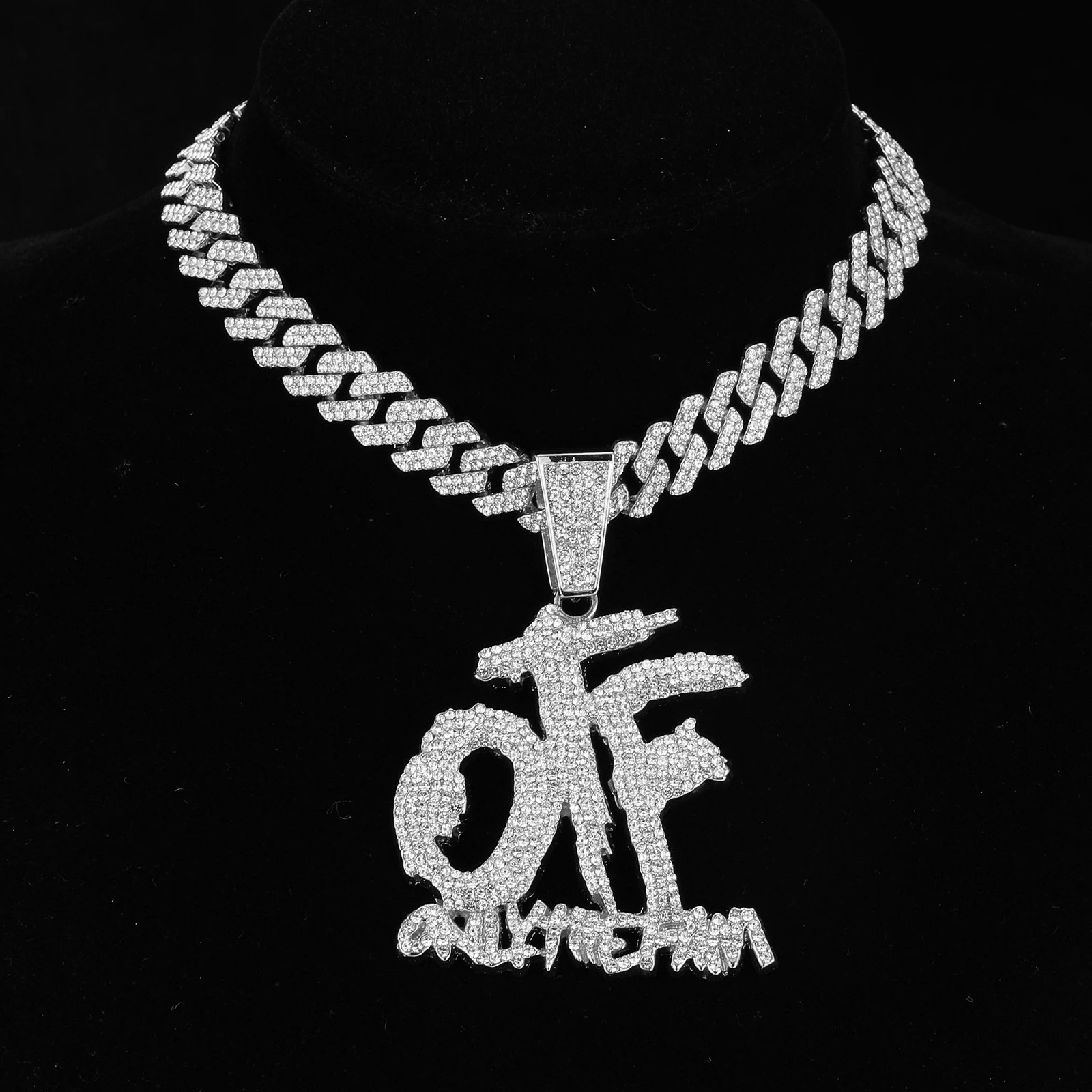 2023 New Stylish Letter OTF Pendant Cuban Chain Necklace Pendant Bling Hipster Alloy Full Drill Collarbone Pendant