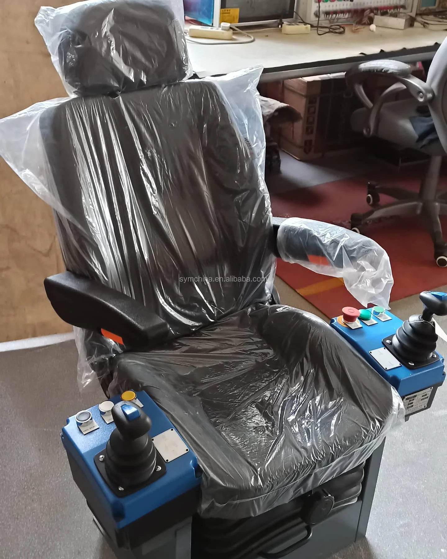 High Quality Tower Crane Operator Seat Cabin Chair for Sale customizable