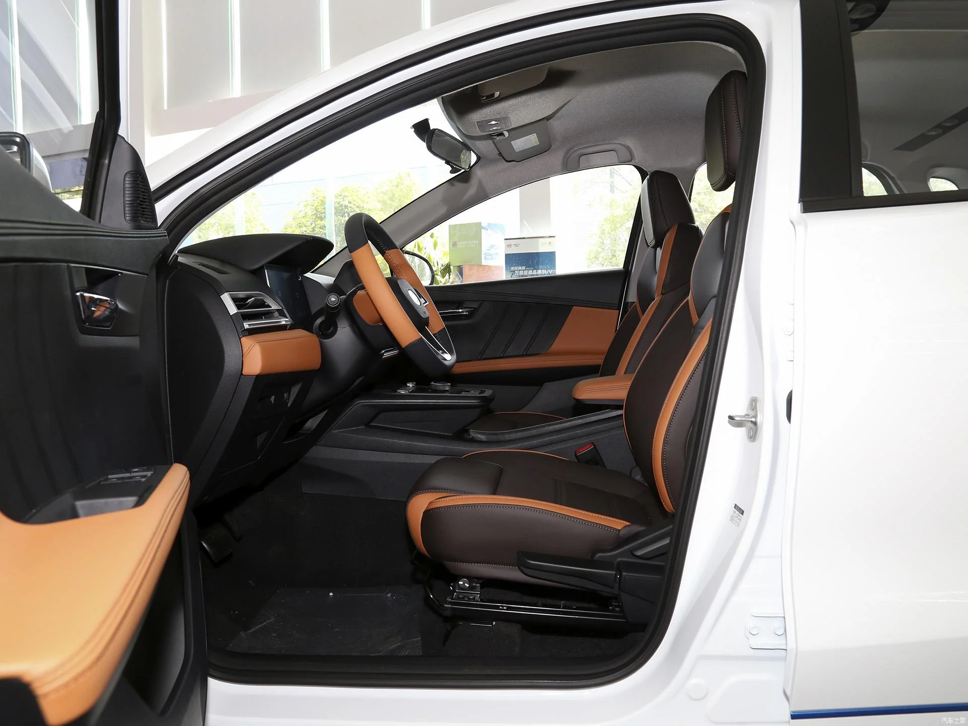 BYD Electric Sedan New e2 BYD E2 Electric Car Used Car 4 Wheel Everbright Sports Ev Car High Speed Adult City Use