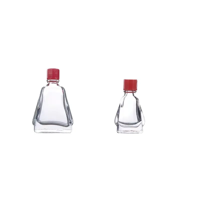 Wholesale Cheap Glass Bottle 3ml 7ml Balm Wind Medicated Oil Essential Oil Bottle