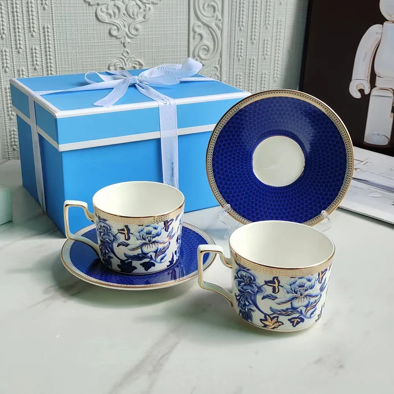 Bone China Coffee Cup Saucer Set European Roaming Beauty Afternoon Tea Drinking Utensils Small Luxury High Sense Suit Gift Box