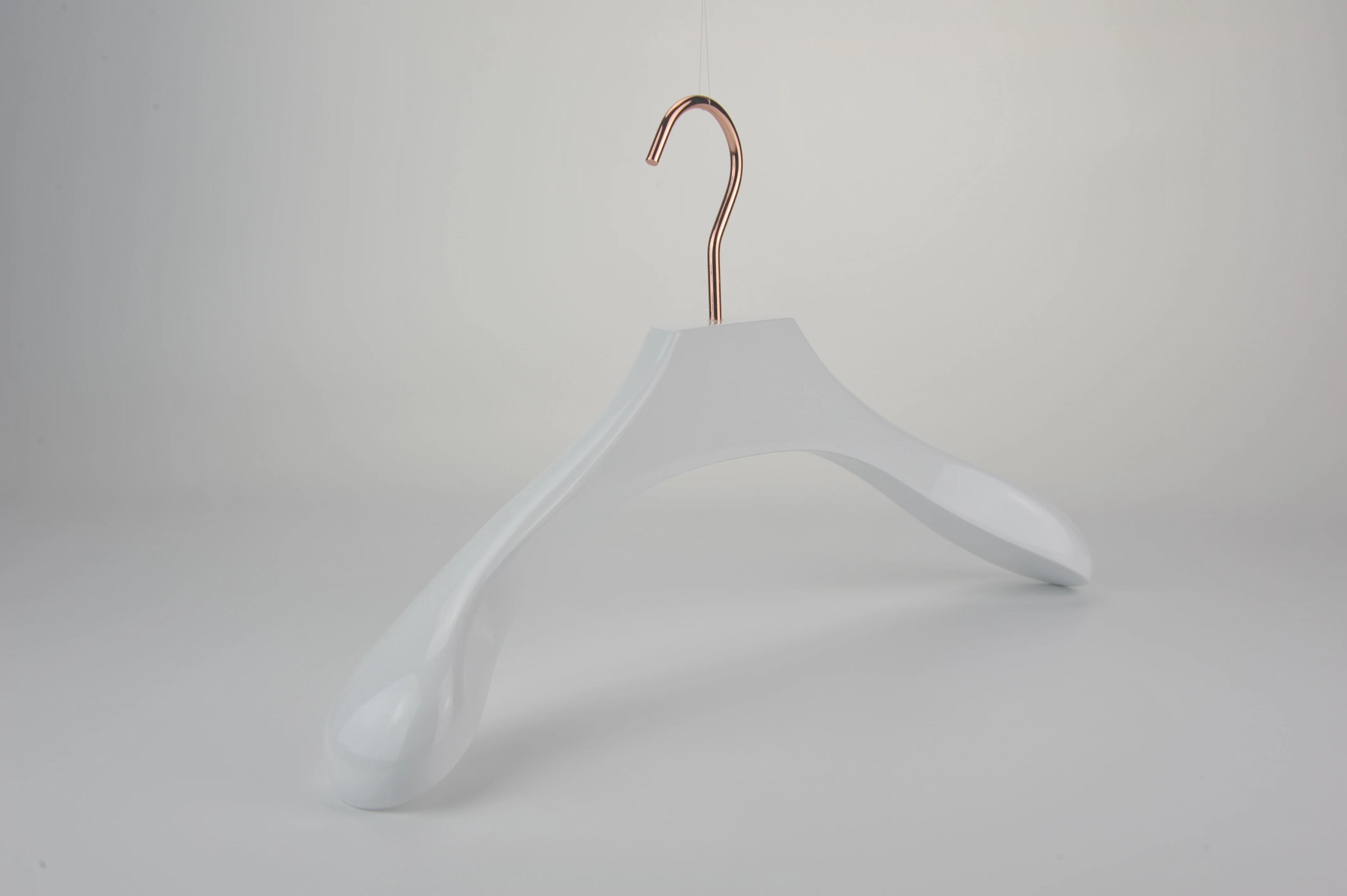 Luxury Wooden Hanger Series with High Glossy Painting