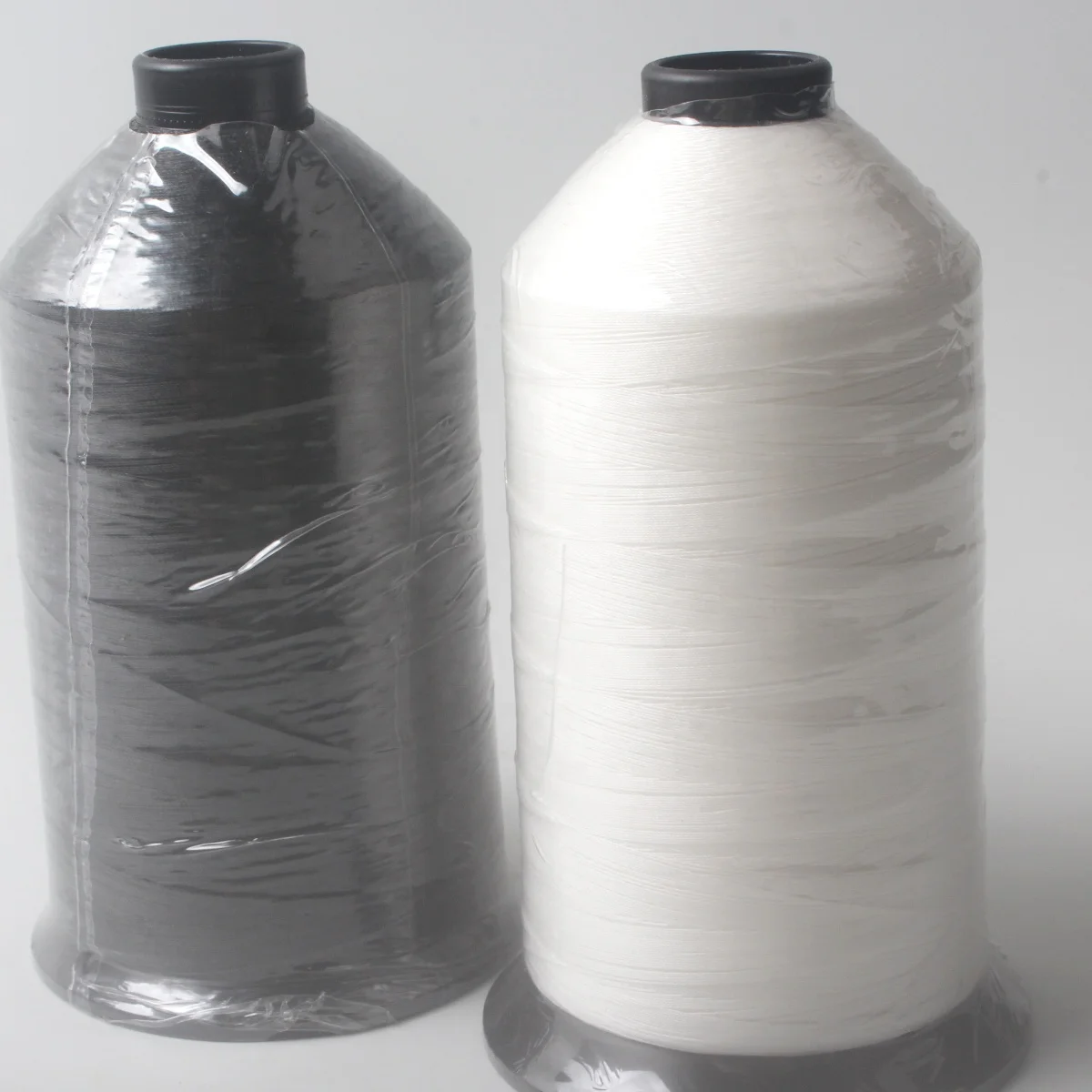 0.28mm 210D/3weave  Braid UHMWPE Sewing Thread for Webbing/Fabric/Bag/Garment