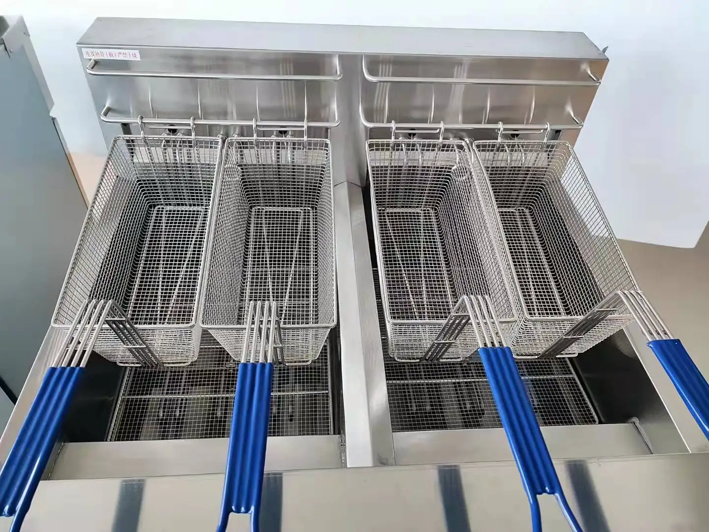 Коммерческая Вертикальная фритюрница с двумя резервуарами и двумя корзинами, электрическая фритюрница для картофеля с таймером для ресторана и кухни