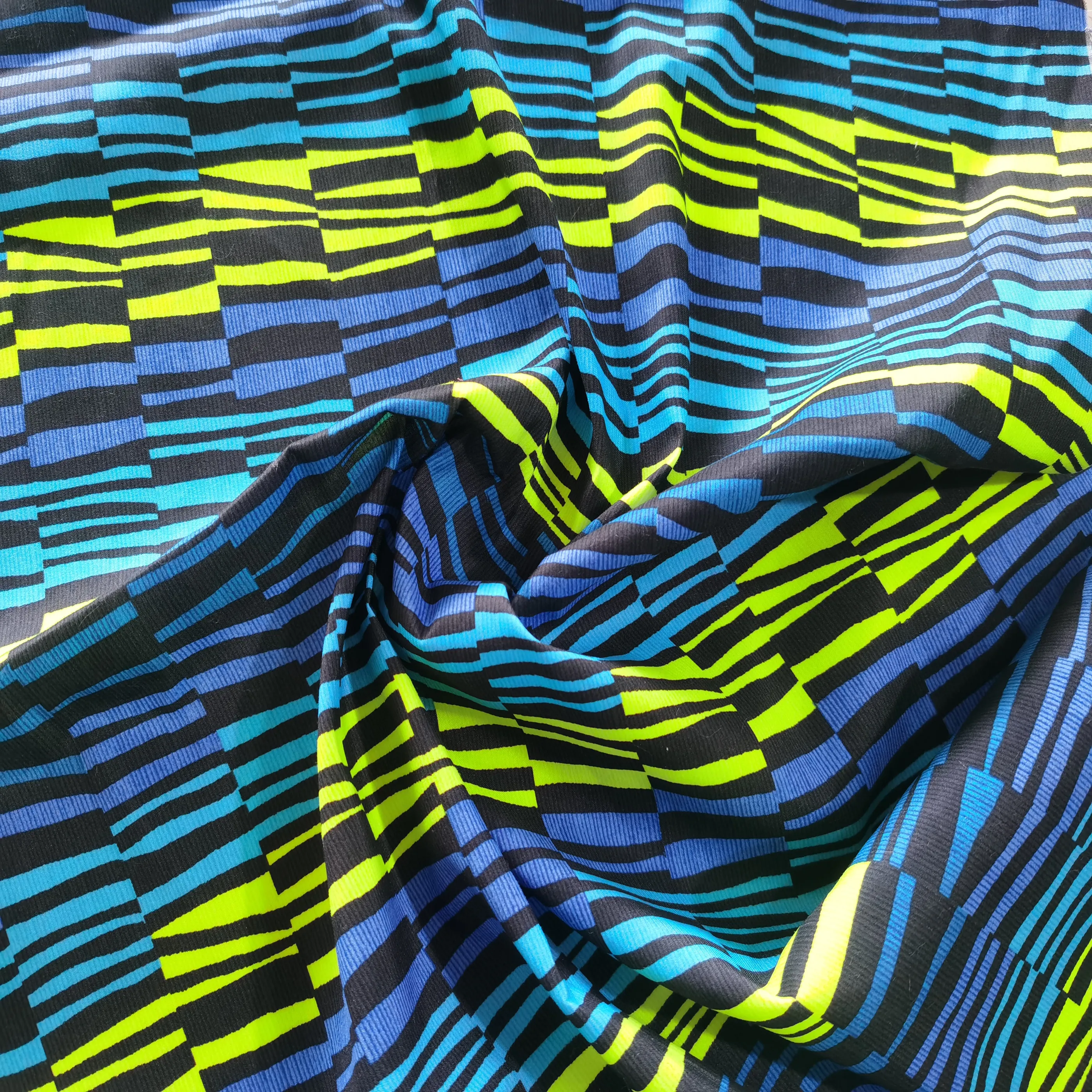 Пляжные флисовые брюки из персиковой кожи с принтом