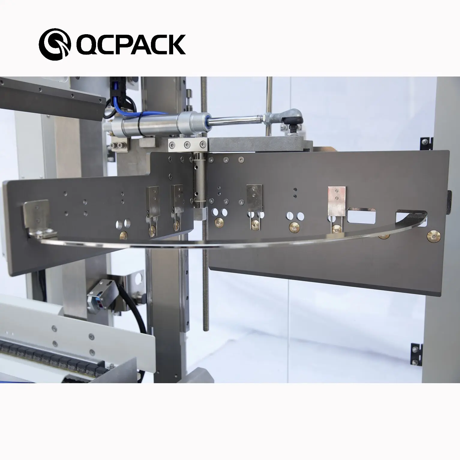 
18PPM High Speed CE Adhesive Tape Bottom Case Carton Box Erector For Carton Box 