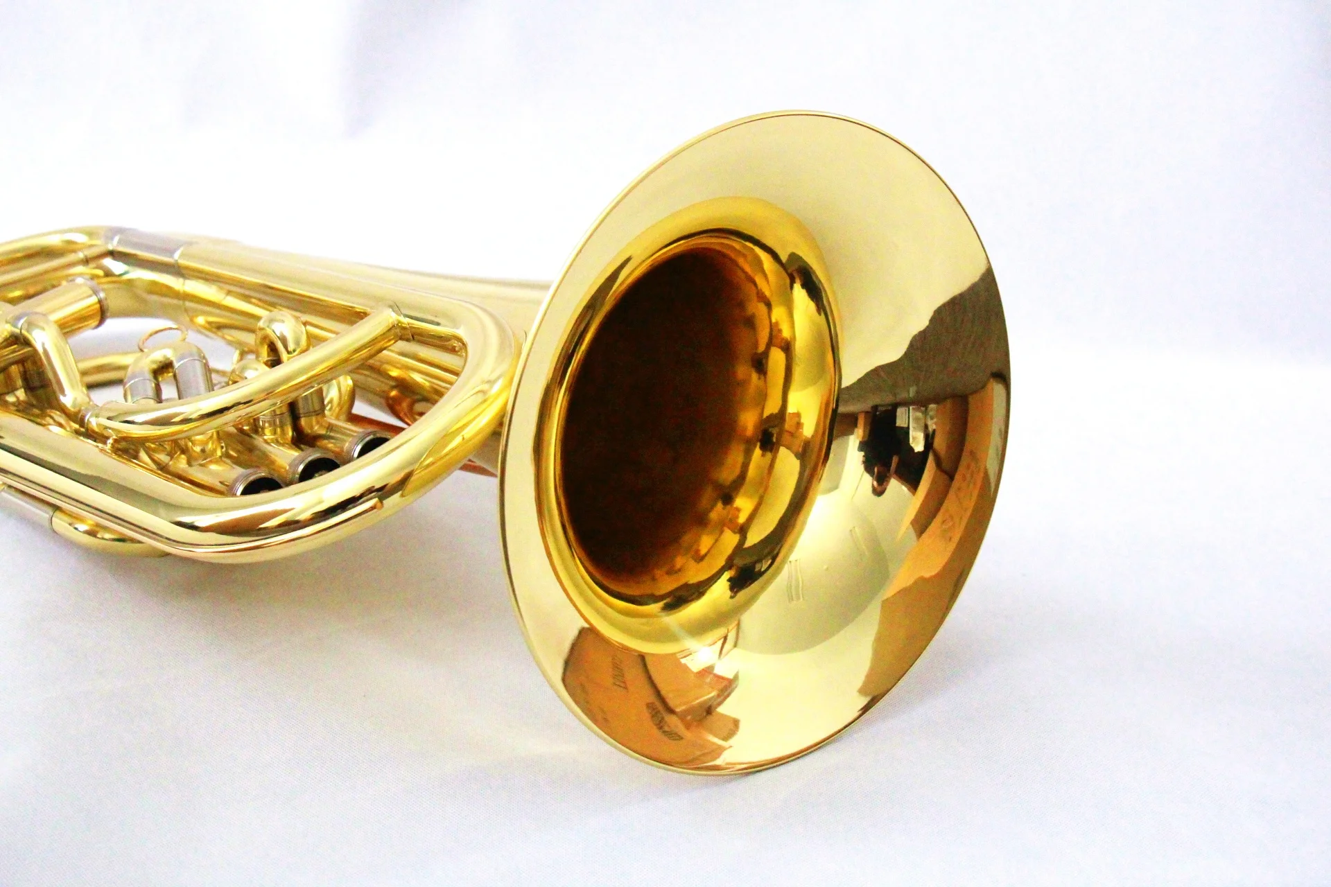 Bb Key Gold Euphonium 4 вертикальные поршни Horn компенсация