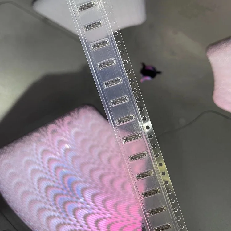 Original LCD FPC Connector for Samsung a60 a10e a70s a50s a30s a10s a20s s7 s7edge a320 a720 a520 c5 c5pr s8 s8+ lcd/ UIF FPC