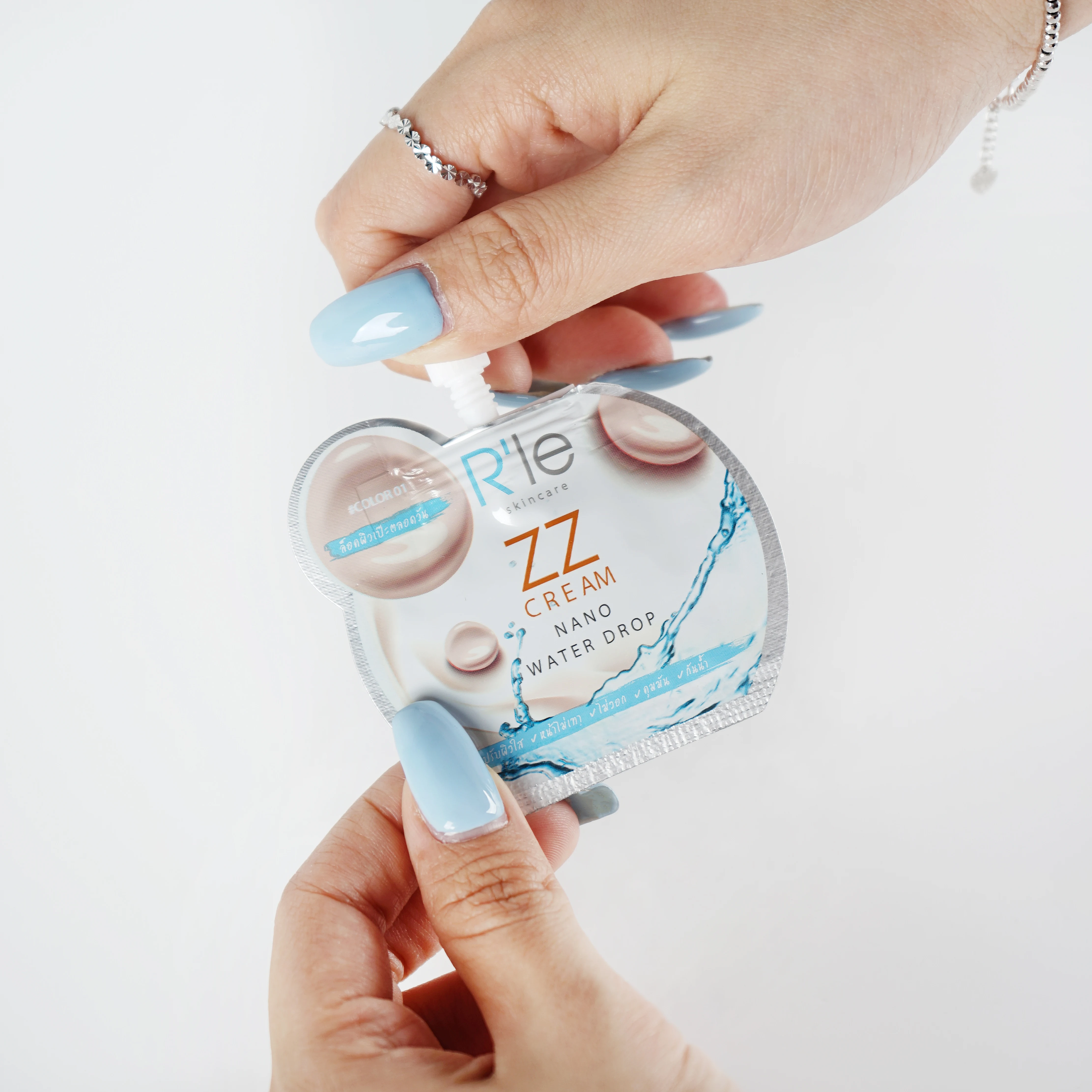 Liquid Facial Cream Sample Sachet Packaging Pouches Newest Printed Plastic Cosmetic Small Free Aluminum Heat Seal Shrink Bag