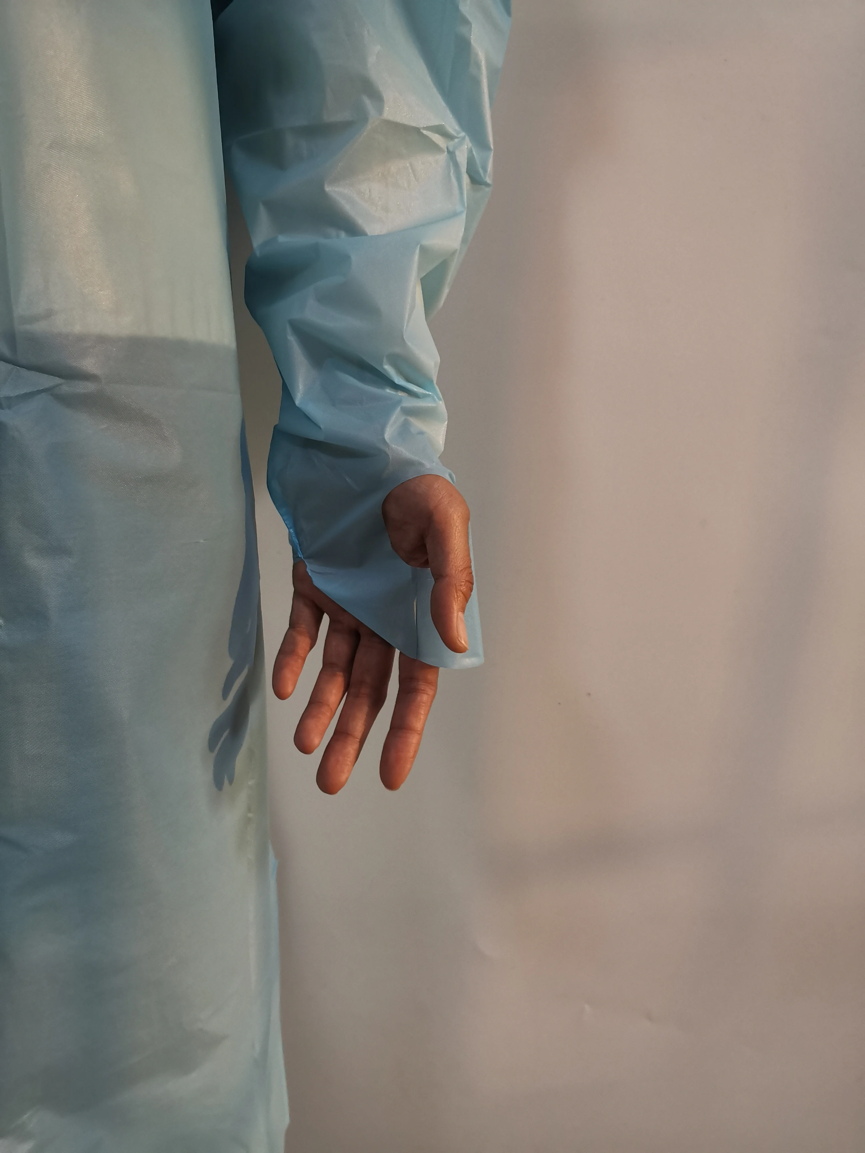 Eco-friendly CPE  PE Apron Disposable with Sleeves Waterproof Plastic Gown