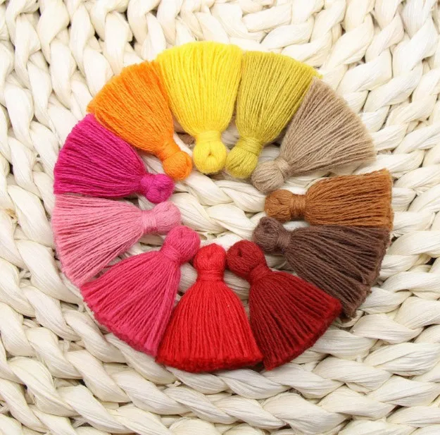 Wholesale 3cm Blouses Cotton Tassel Mini Decoration pompones Tassel For Clothing Tassel Fringe