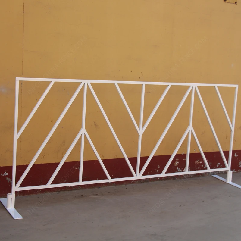 Galvanized Metal fence Crowd Control Barrier Fence