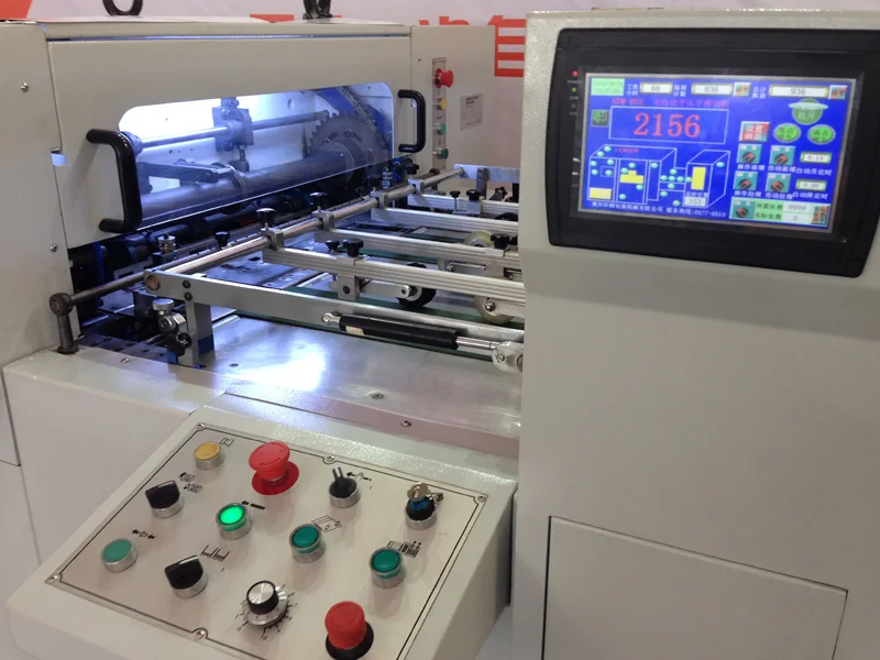AEM-1080Q плоская кровать автоматическое штанцевание и загибочный станок с отходов