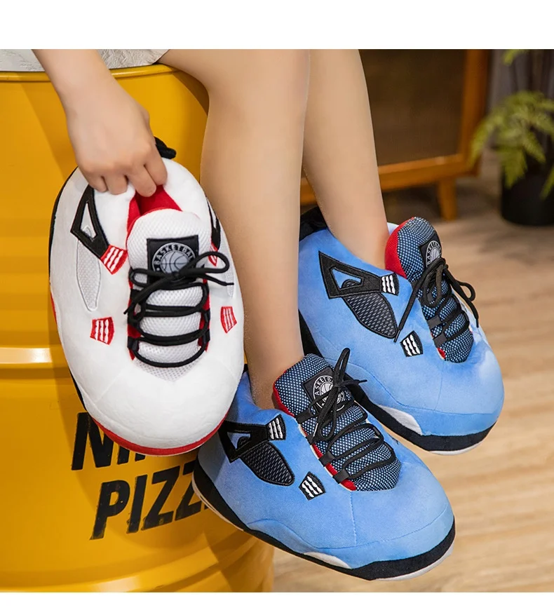 2023 HOT home slipper costoum plush sneakers one size fits all sneaker slippers men