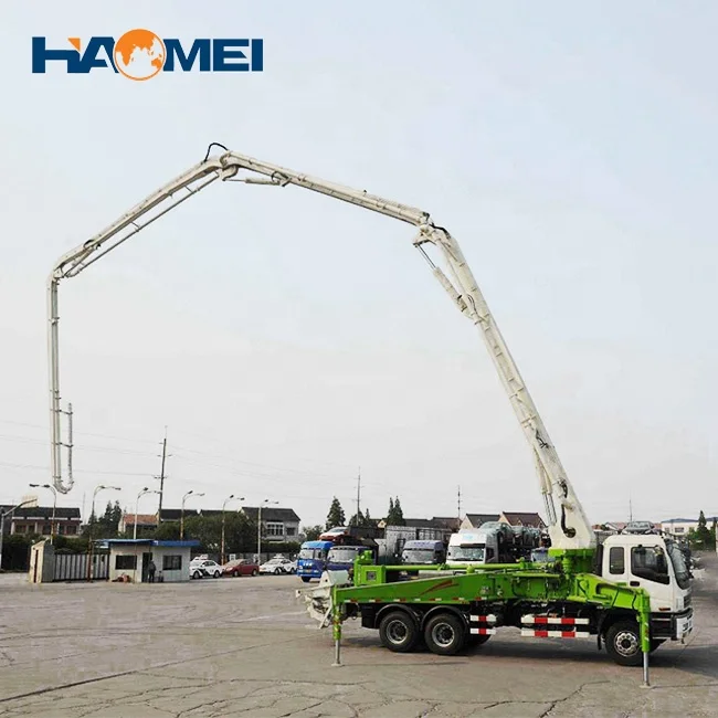 China Top Quality Never Used Mini Concrete Pump Truck in Algeria Remote Control 28m 36m 47m