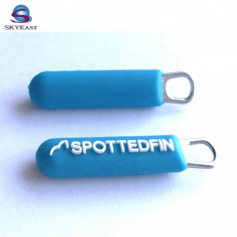 High Quality Custom Style Round Edges Raised Logo Rubber with Metal Zipper Pullers