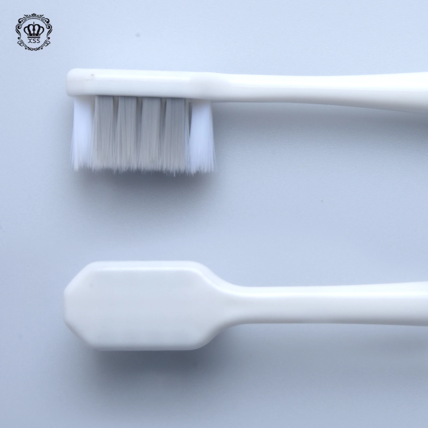 XiBrush Adult Customized Logo Toothbrush Manufacturer Anti Slip Handle OEM Private Label Soft Tooth Brush Crystal Transparent