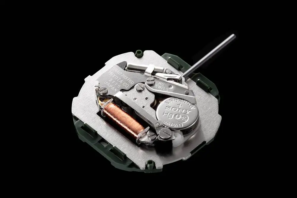 Miyota 2115, 3 года службы батареи, кварцевый механизм с 3 стрелками и датой