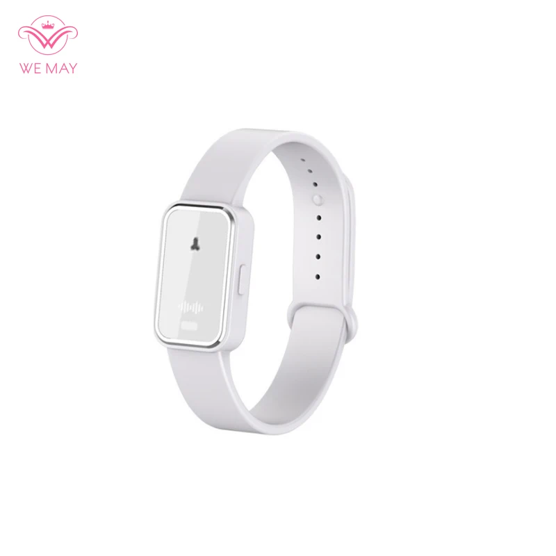 Wemay Black and white silicone mosquito repellent bracelet can be used by adults and children
