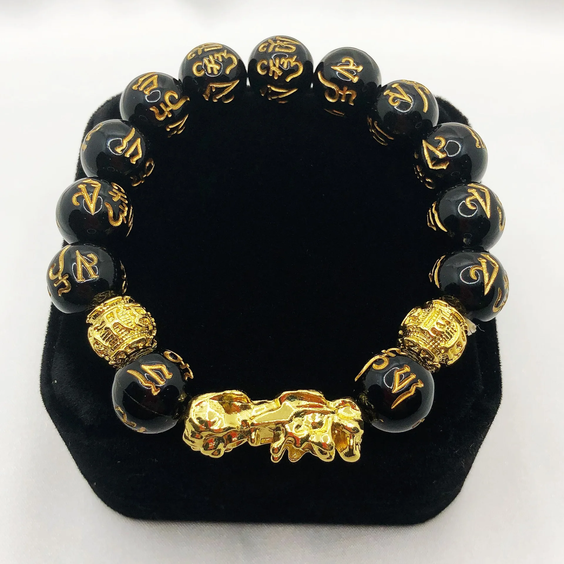  Directly Factory Wholesale Six-Character Mantra of Lucky Gold Plated Pixiu Fengshui Black Obsidian Bracelet