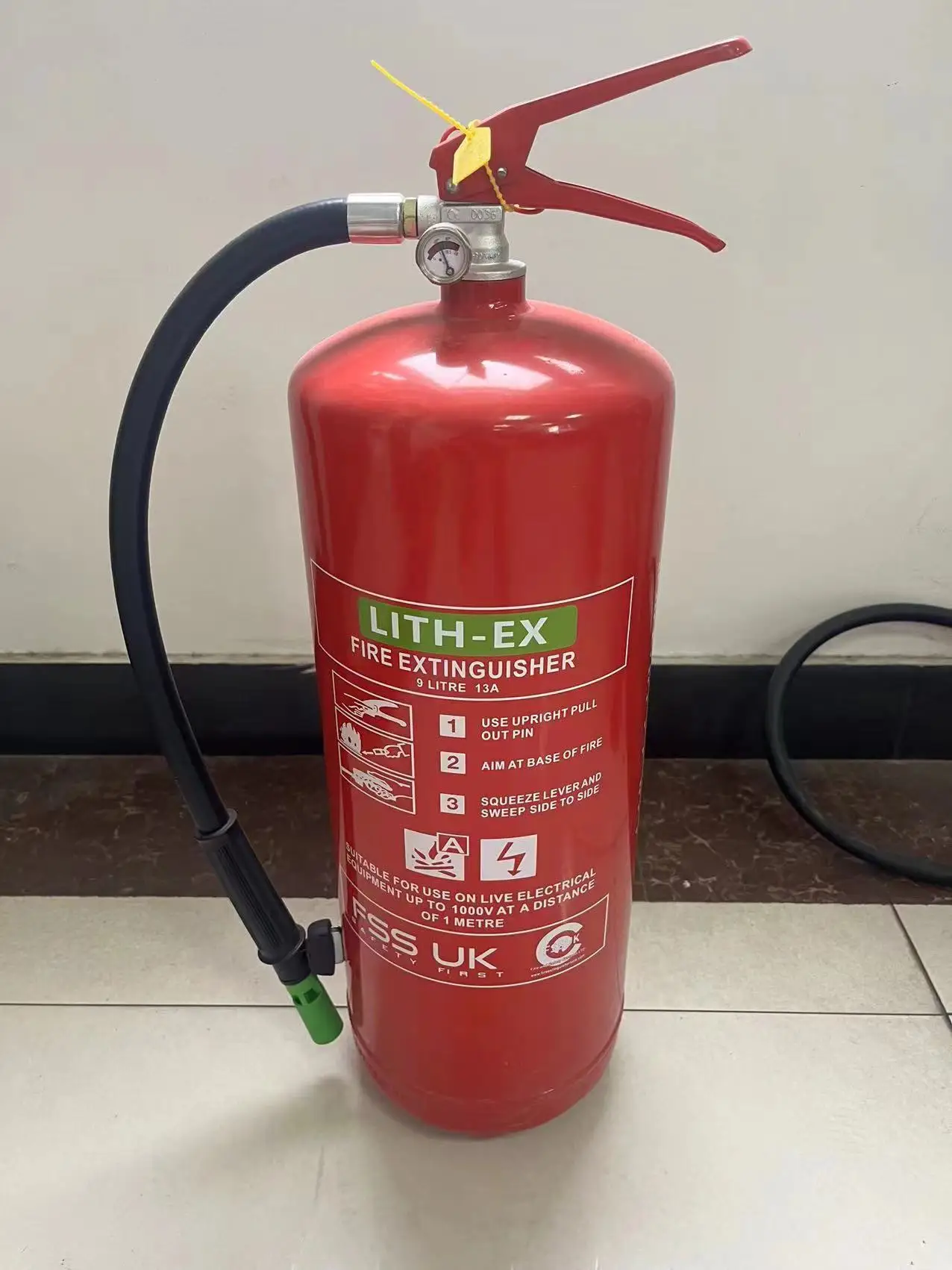 Lithium Battery LITH-EX Fire Extinguisher 6L 9L