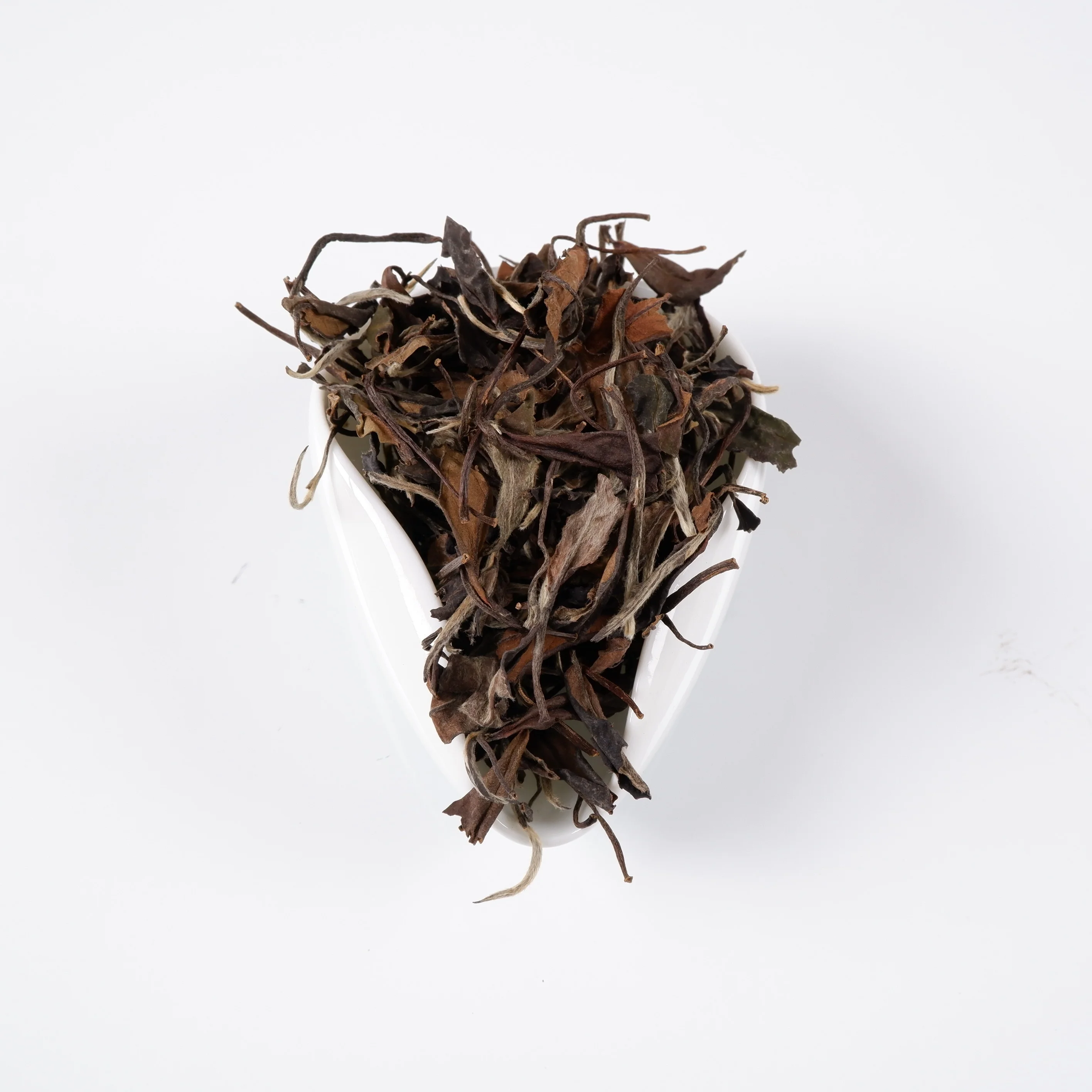 Chinese famous Fuding old white tea, shoumei leaves healthy and slimming natural baicha from Fujiang province