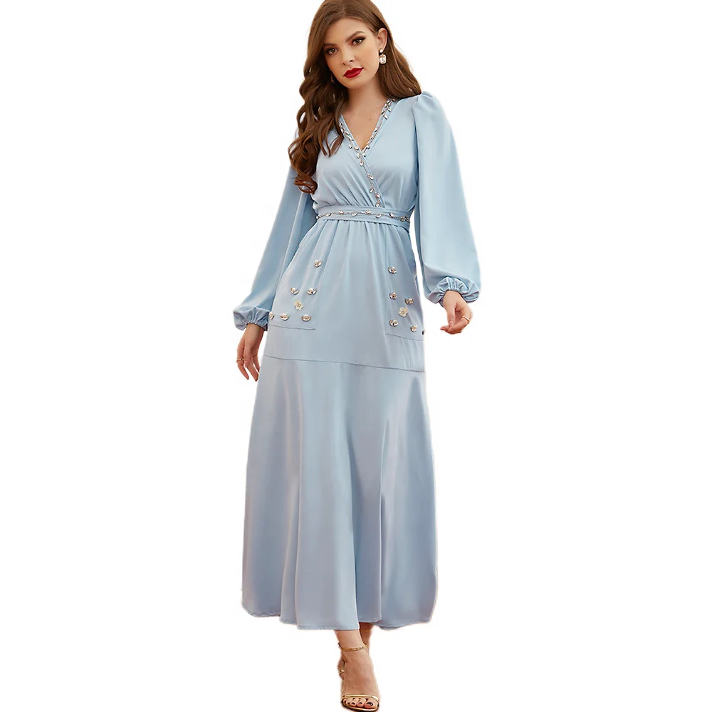 Light blue cross collar design flower sewn diamond abaya Dubai Arab ethnic style long skirt chiffon caftan