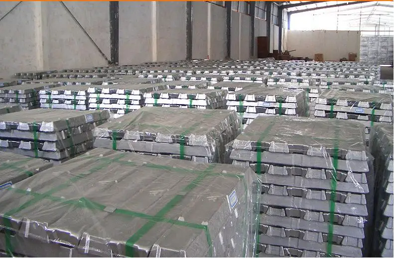 China trader low price aluminium ingot a7 99.7% and a8 99.8% scrap