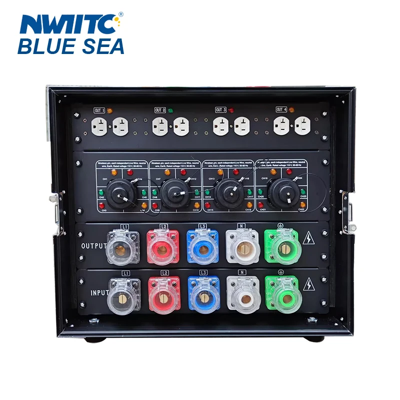 Stage Equipment  4 road 20A American Edison plug  4 CH 19pin output power distro