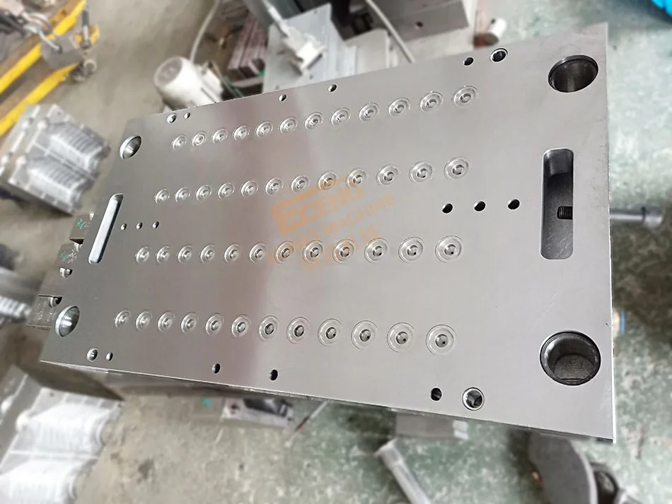 Multi-Cavity 12,16,18,24 32 48 cavity Pet Bottle Preform Mold Preform Mould