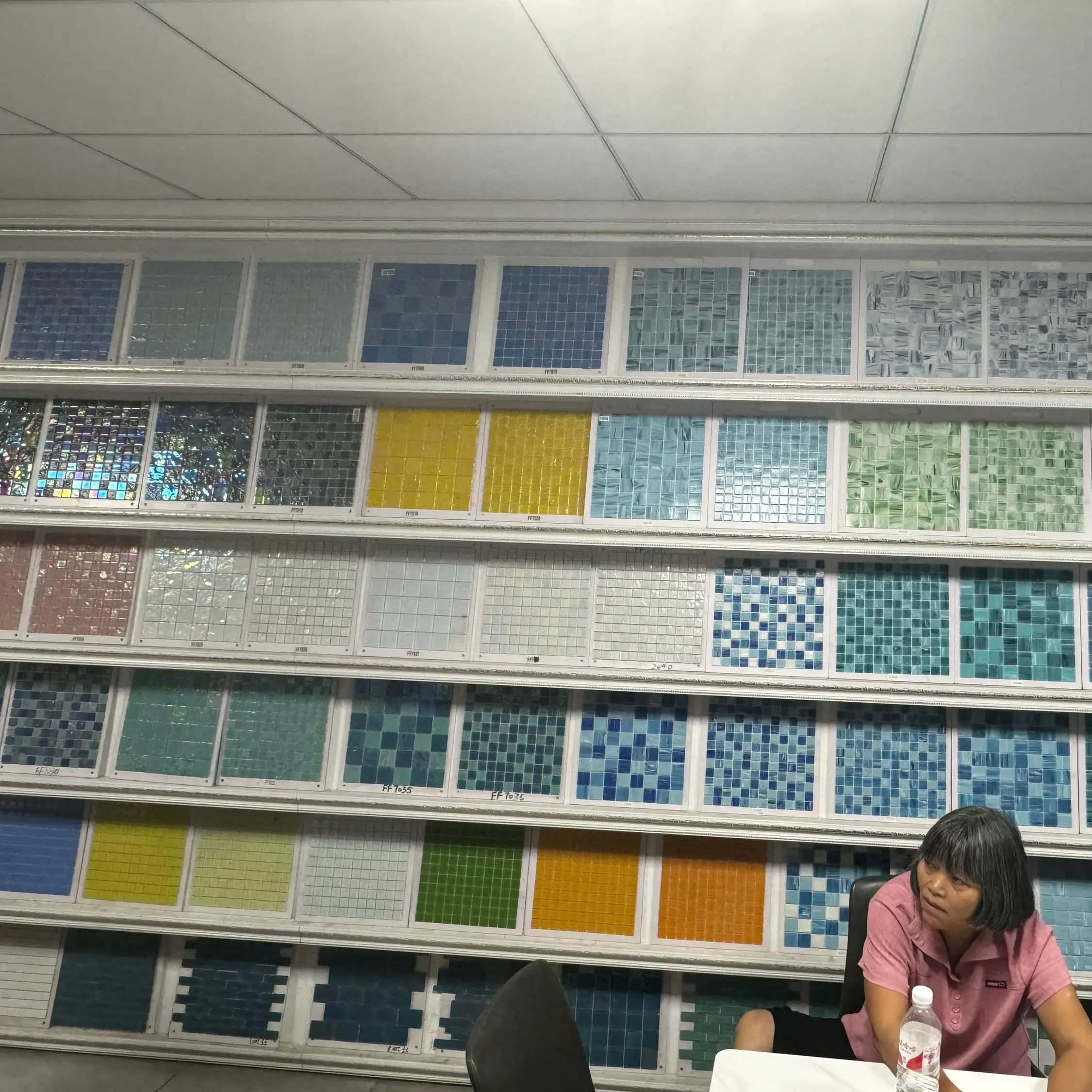 Gaoming Blue Iridescent Glass Mosaic Subway Tile for Outdoor Swimming Pool Wavy Design Porcelain Marble Stone Material
