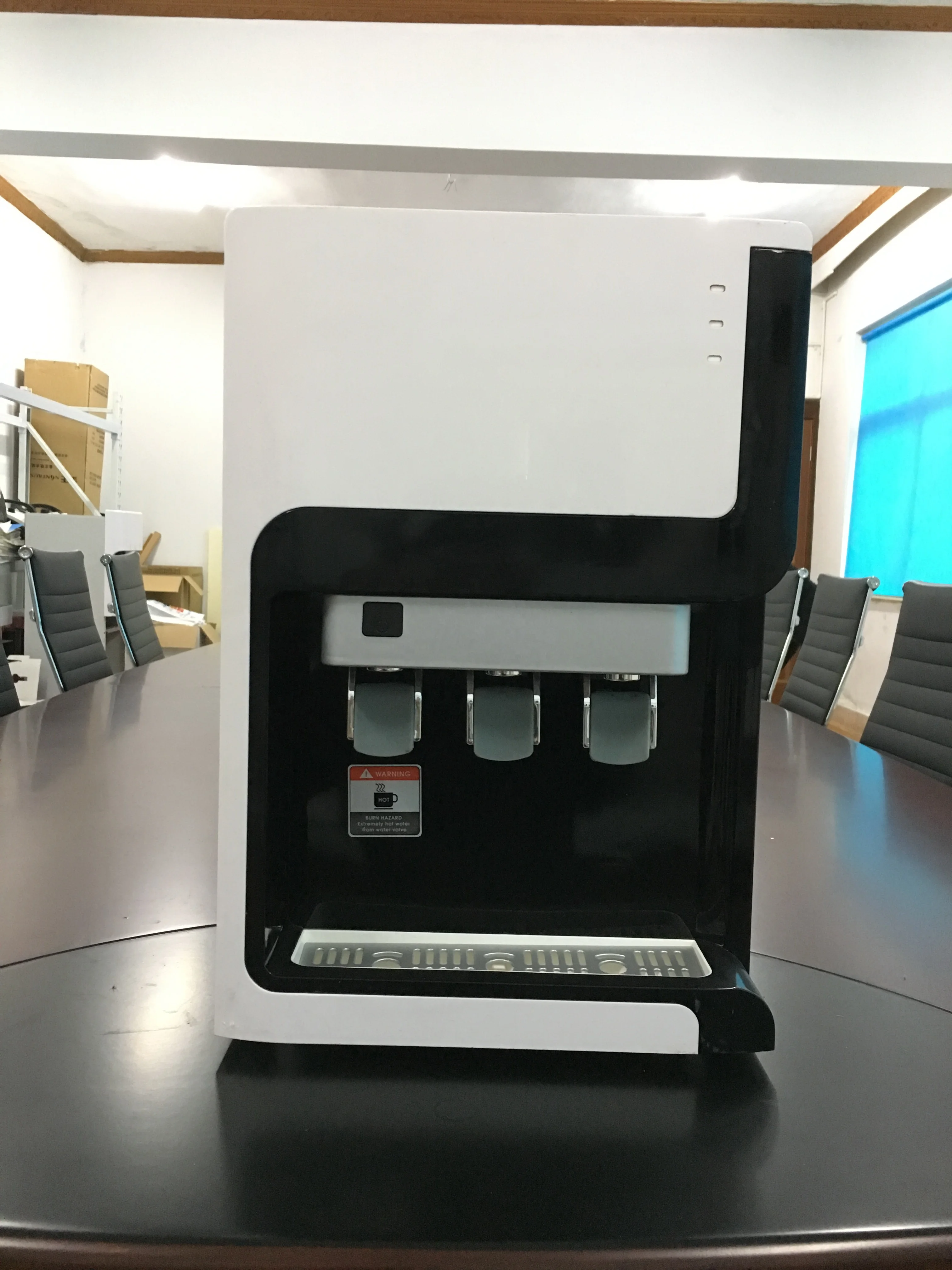 Pipeline Water Dispenser Desktop POU Hot and Cold Water Korean Design Compressor Cooling