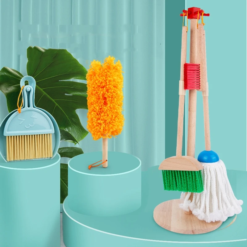 Kids Pretend Play Set Home House Broom Mop Classic Wooden Toddler Toy Cleaning Set