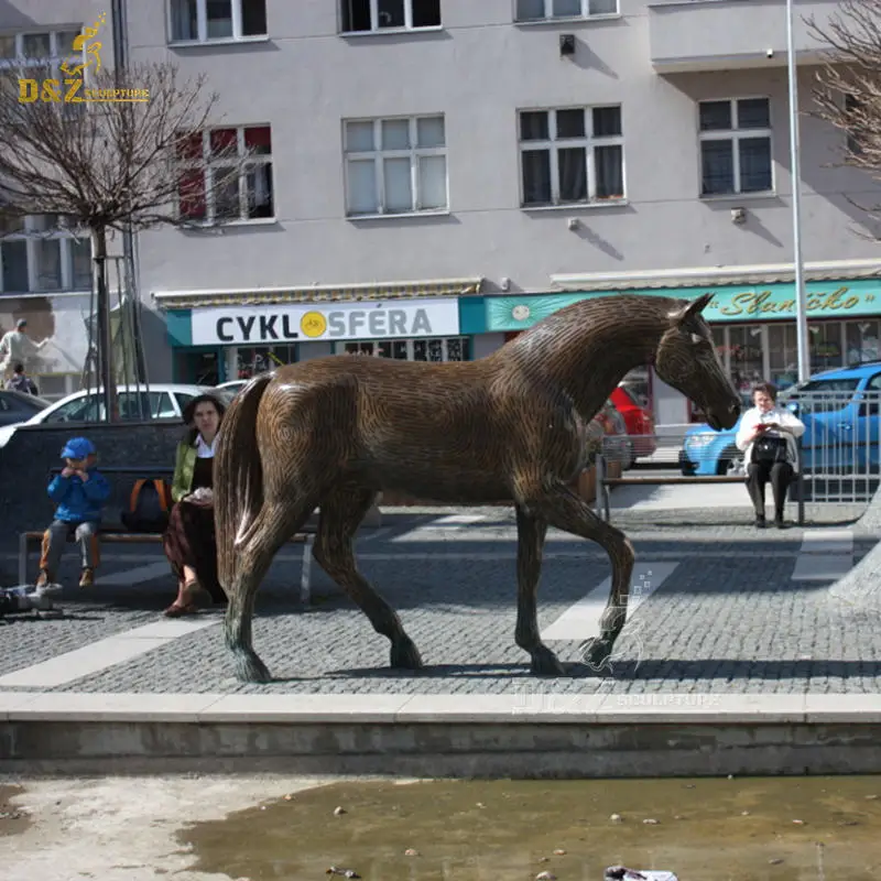 Garden animal sculpture life size bronze running horse statue
