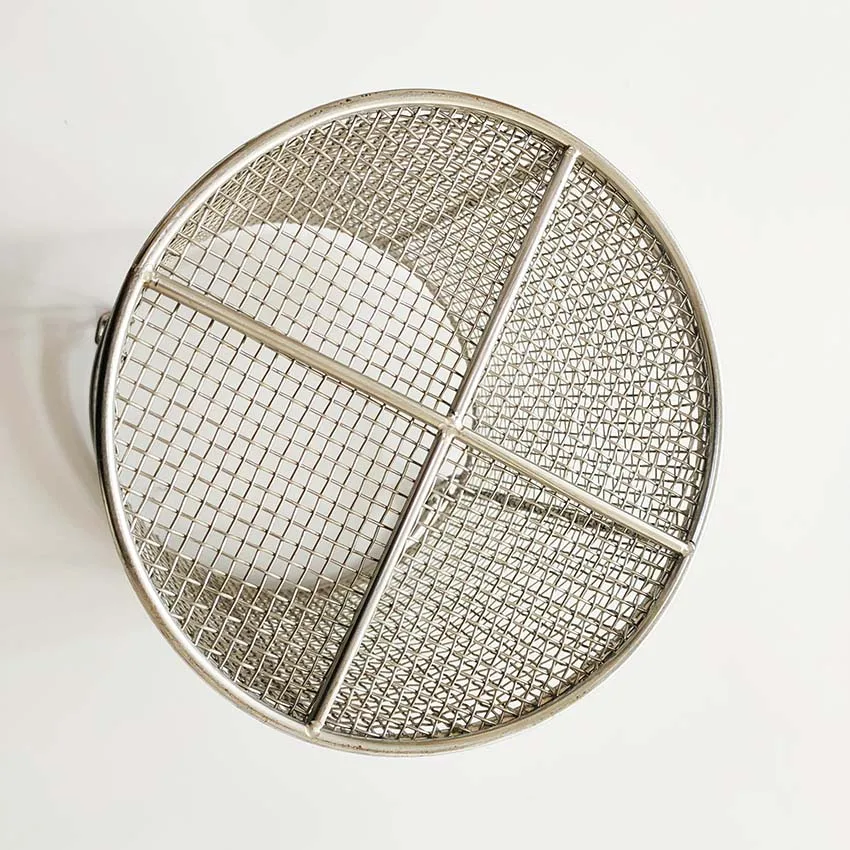 Small 316 Stainless Steel Wire Mesh Storage Basket for Efficient Storage and Straining Buckets
