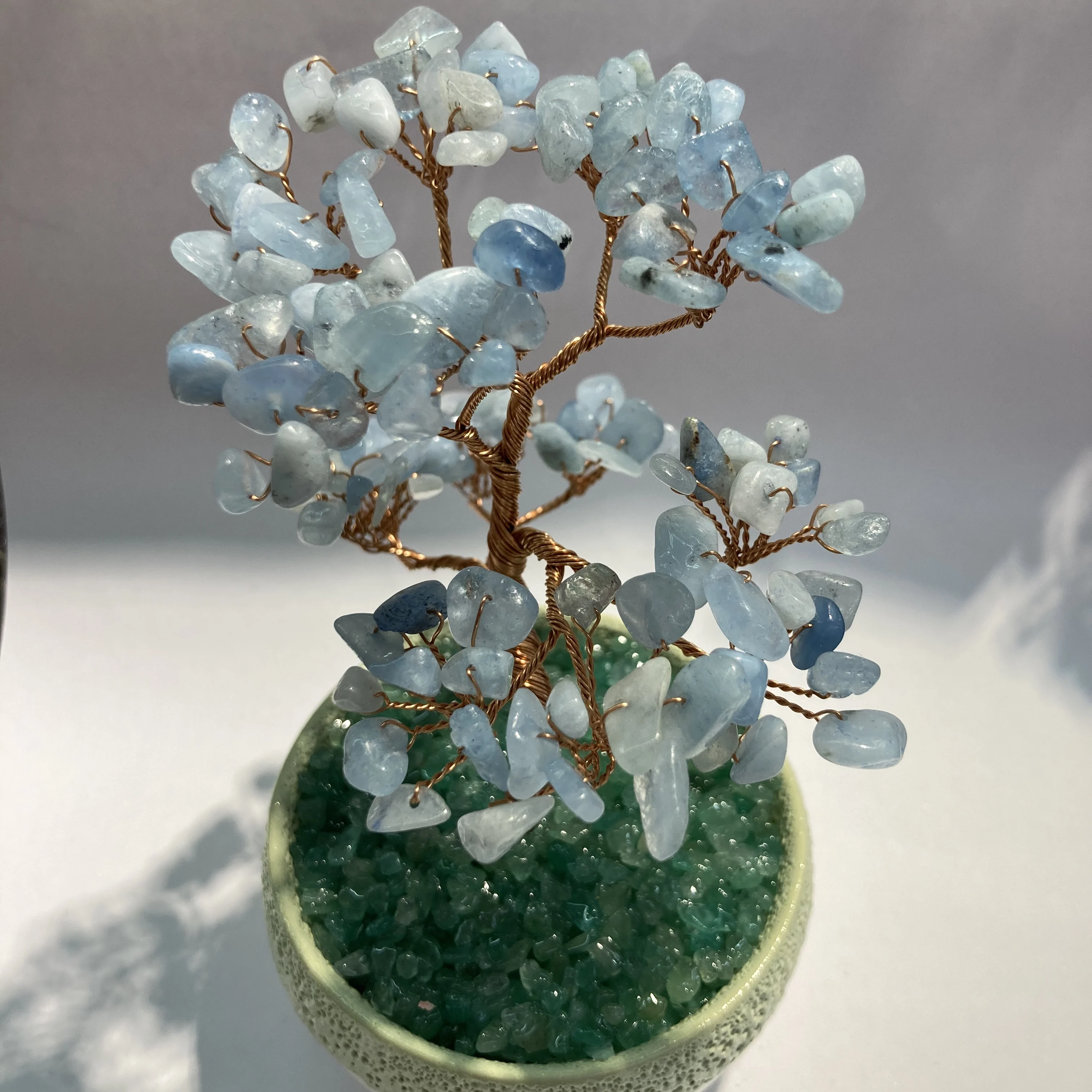 Selling lucky decorations natural stone crystal crafts Christmas trees