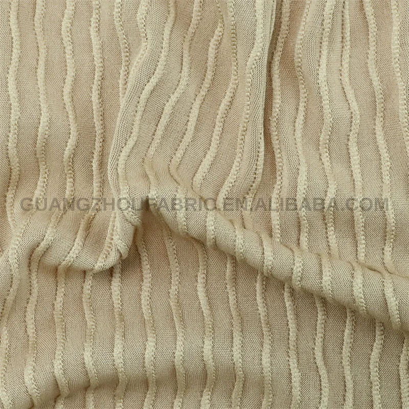 220g Polyester Spandex Wavy Jacquard Knit Fabric