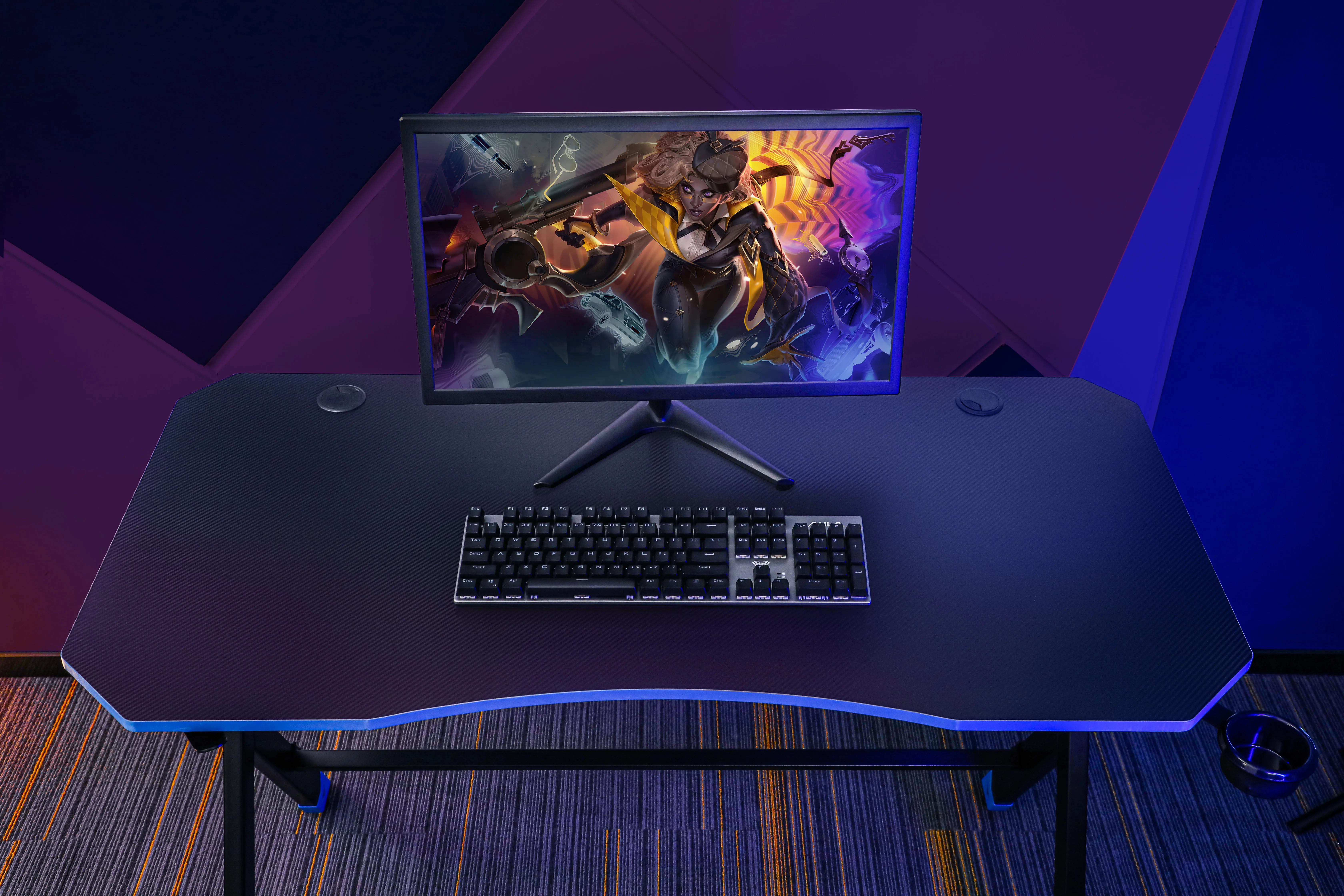 New Arrival AOKE modern furniture R shaped computer black gaming desk with Cup holder&Headphones hook