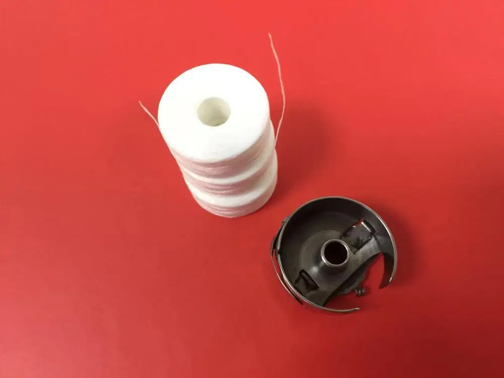 Pre-wound White Bobbin Embroidery Sewing Machine Parts (Coreless Technology DTY Ready Under Thread for